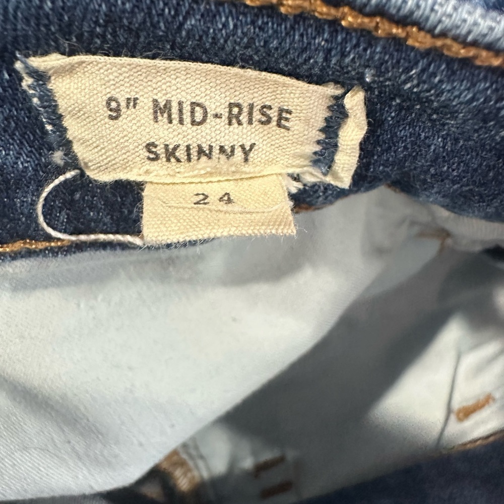 Madewell High Rise Dark Blue Jeans with raw hem - Picture 7 of 8